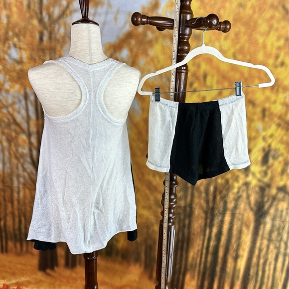 KD Dance set small flowy Kringle knit - Picture 6 of 14